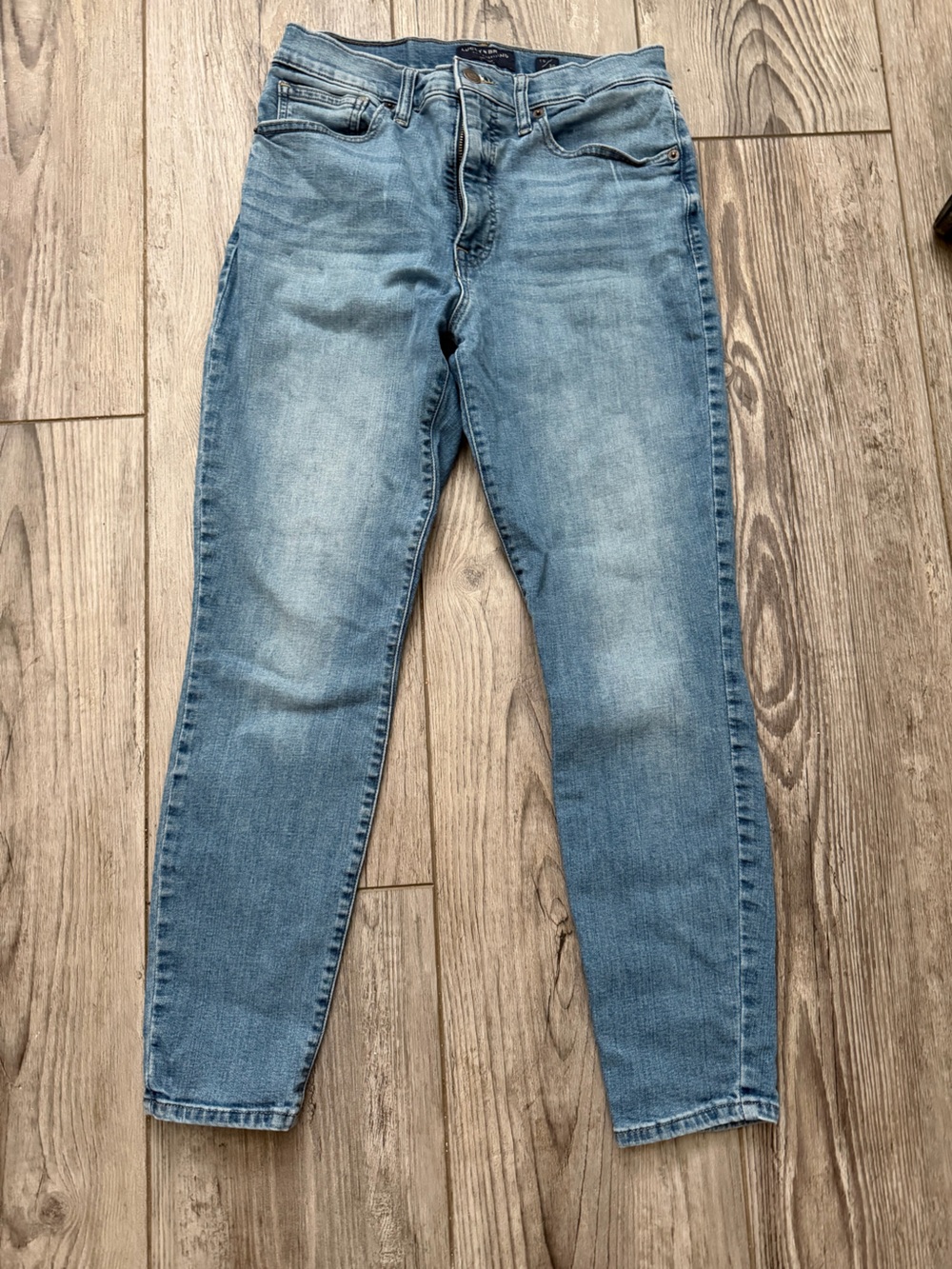 Women’s 100% cotton Brigette high rise Lucky Brand jeans